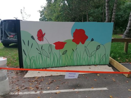 Muret près d'un parc